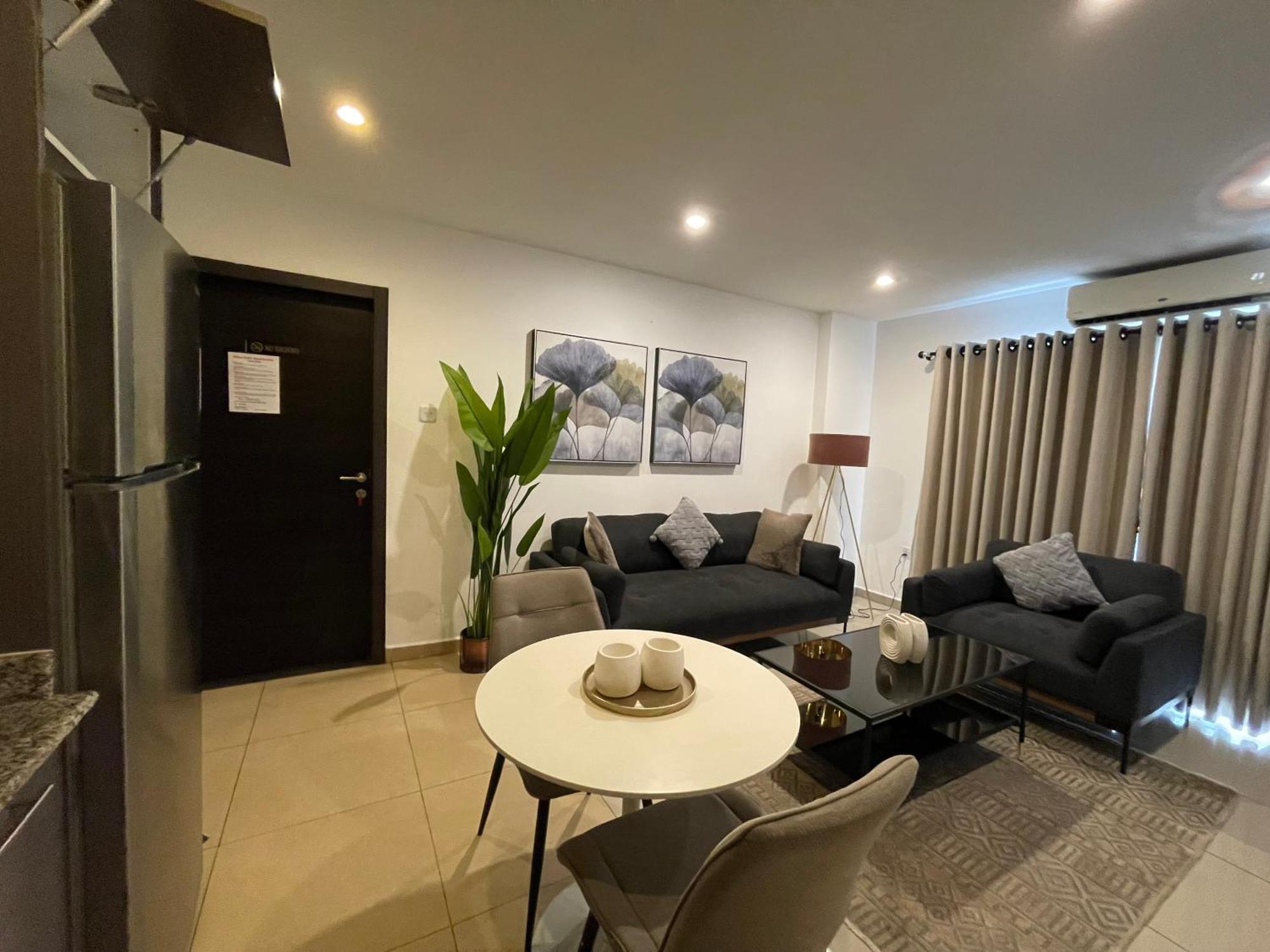 The Gallery Suites By Olive Gold Accra Buitenkant foto